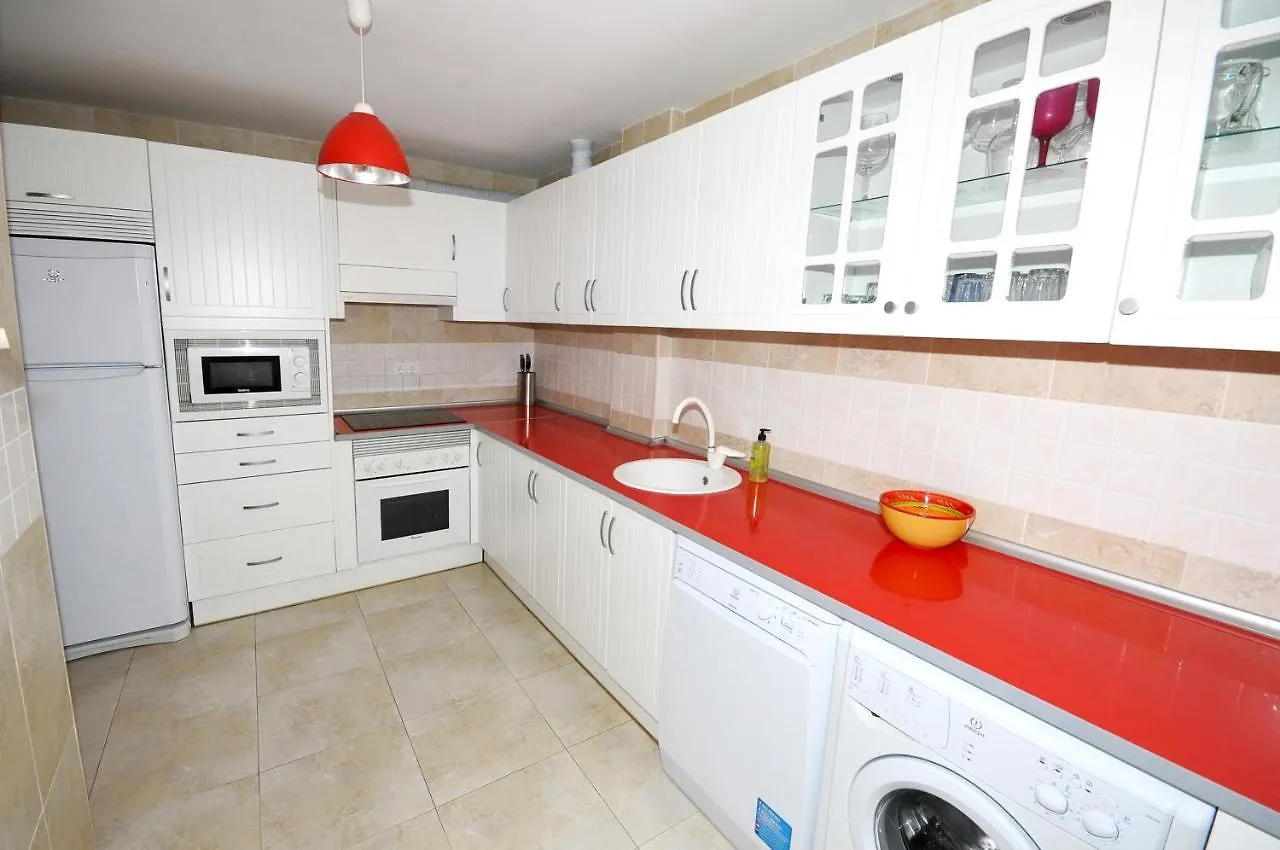 3 Bedroom Townhouse Benahavis Village Apartment