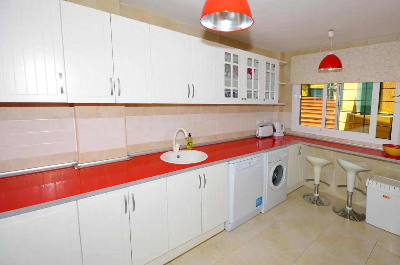 Apartment 3 Bedroom Townhouse Benahavis Village